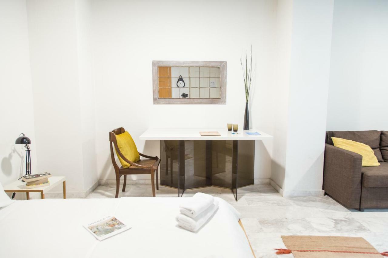 Concierge Downtown Aparthotel Αθήνα Εξωτερικό φωτογραφία